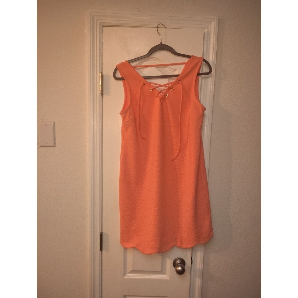 Crown & Ivy Coral Textured Lace‎ Up Scalloped Hem Sleeveless Shift Dress Small